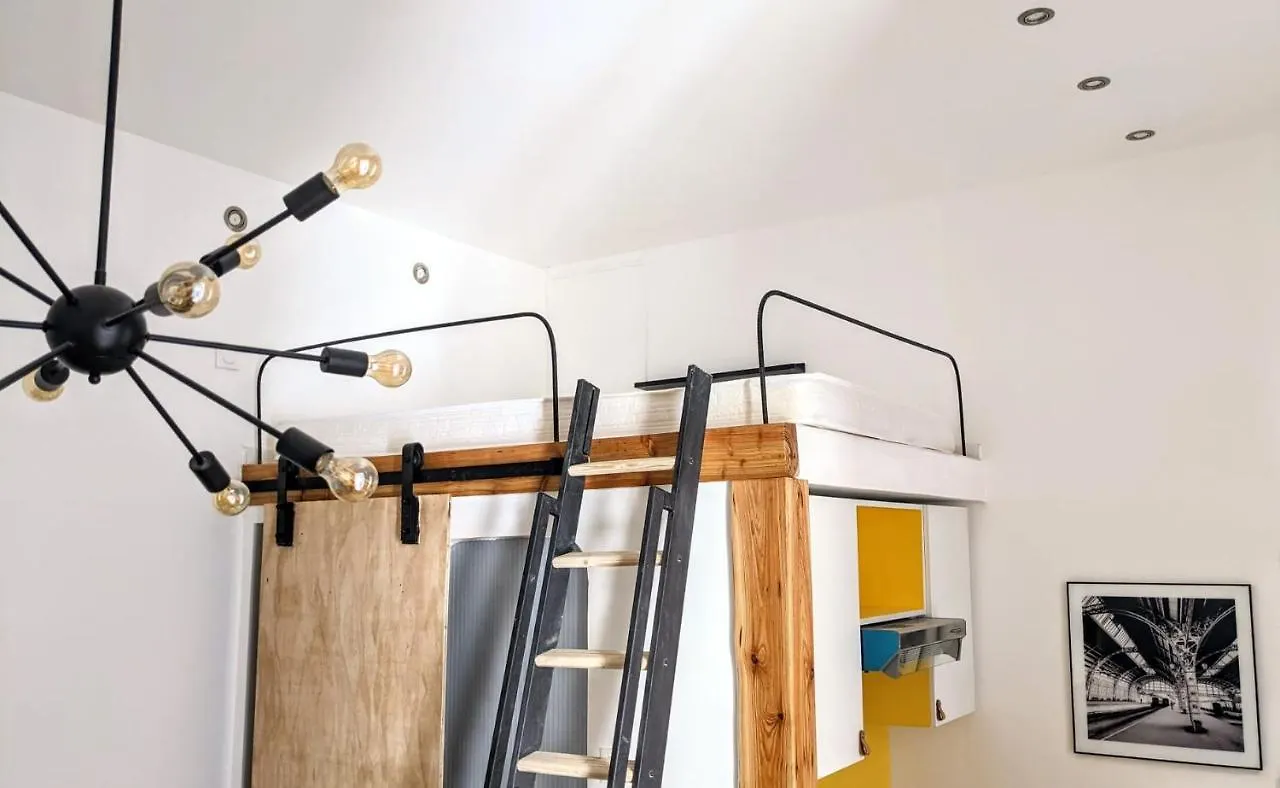 Modern Loft Down Town Apartment Foix